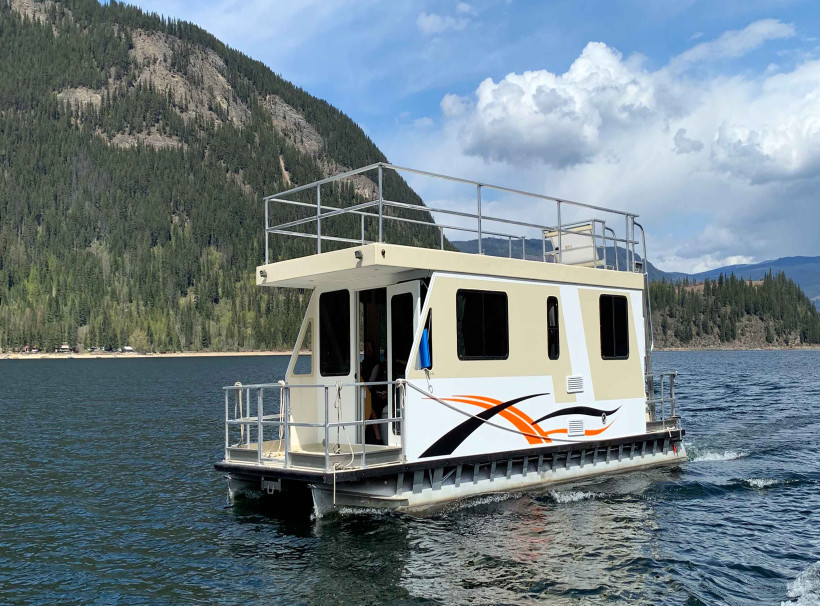 Houseboats